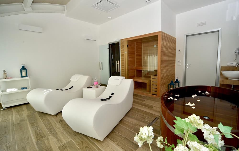 39 feelingspa 1000x633 gallery 1