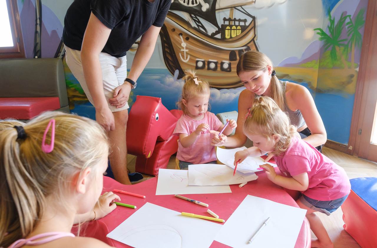 area play ground famiglia 2