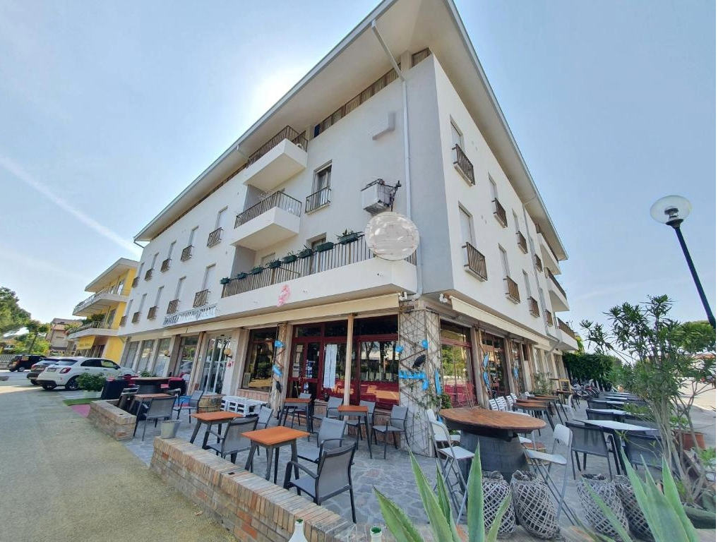 hotel 3 a 200m dal mare cod 109 cavallino senza logo