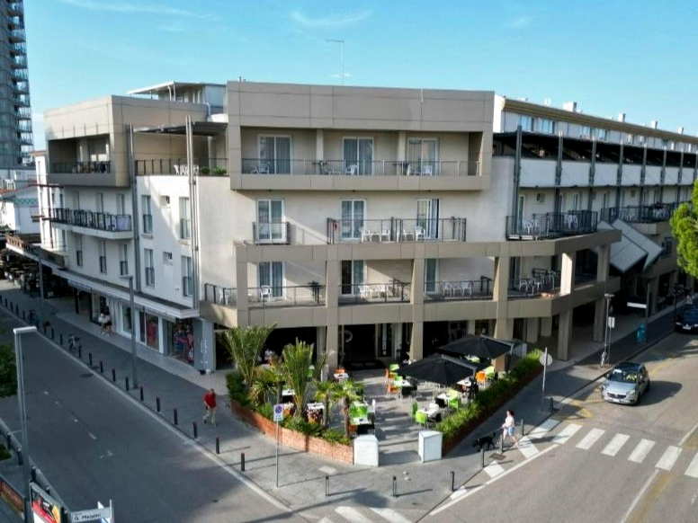 hotel 4 con piscina jesolo centro cod 119 jesolo b senza logo